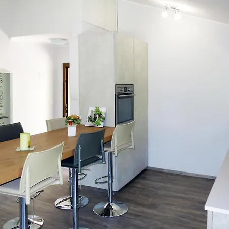 Serrani-3 By Interhome *