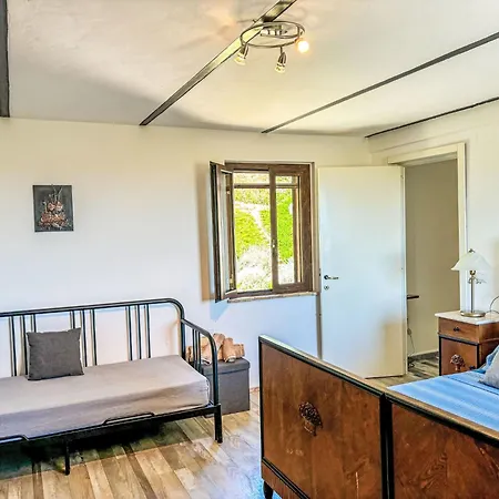 Serrani-3 By Interhome Apartment Cologna (Teramo)